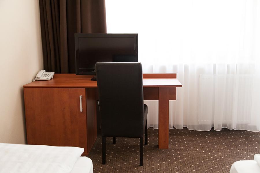 Papaver Hotel Slesin  ภายนอก รูปภาพ